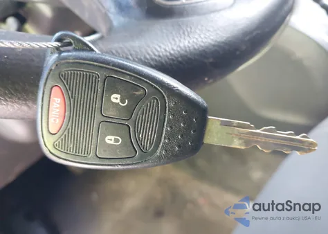 2014 Jeep Compass Sport z USA, uszkodzony, nr VIN 1C4NJDBB3ED841898